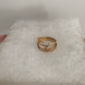 Hammered brass five ring stack